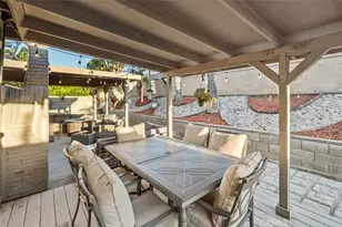 1130 Zircon St, Corona, CA 92882 - Photo 43