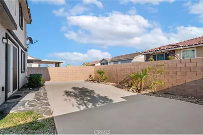 16939 Sandoval, Fontana, CA 92336 - Photo 35
