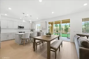 23716 Wilcox Dr, Newhall, CA 91321 - Photo 27