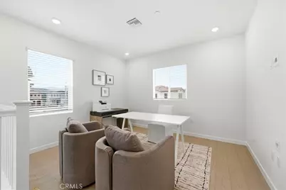 23716 Wilcox Drive, Newhall, CA 91321 - Photo 15