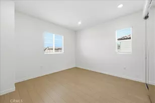 23716 Wilcox Dr, Newhall, CA 91321 - Photo 23