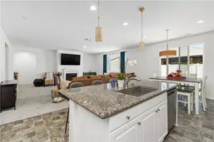 32690 Ascot Hl Cir, Wildomar, CA 92595 - Photo 9