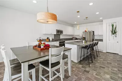 32690 Ascot Hill Circle, Wildomar, CA 92595 - Photo 13