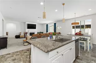32690 Ascot Hl Cir, Wildomar, CA 92595 - Photo 9