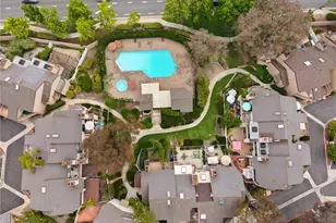923 Hyde Ct, Costa Mesa, CA 92626 - Photo 47