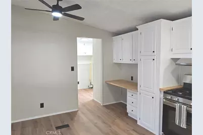 32900 Riverside Dr #94, Lake Elsinore, CA 92530 - Photo 11