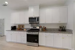 31467 Mosaic Ct, Winchester, CA 92596 - Photo 9