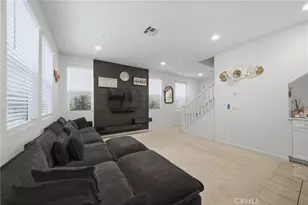16084 Jamie Ln, Fontana, CA 92336 - Photo 9