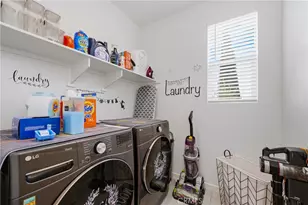 16084 Jamie Ln, Fontana, CA 92336 - Photo 35