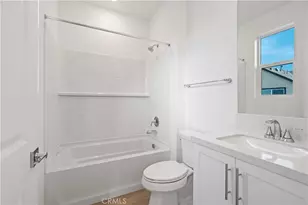 27318 Bear Creek Ln, Valencia, CA 91381 - Photo 27