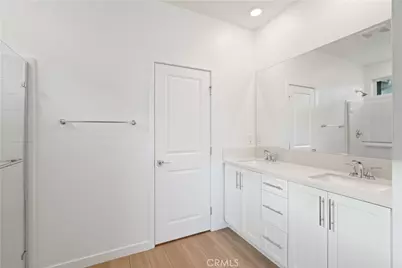 27314 Bear Creek Lane, Valencia, CA 91381 - Photo 31