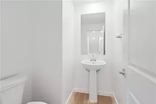 27314 Bear Creek Ln, Valencia, CA 91381 - Photo 17