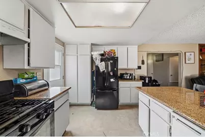 1855 E Avenue R2, Palmdale, CA 93550 - Photo 15