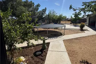 11968 Bornite, Hesperia, CA 92345 - Photo 21