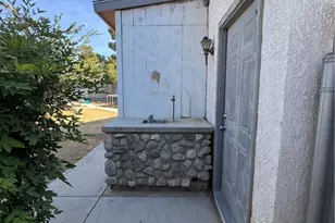 11968 Bornite, Hesperia, CA 92345 - Photo 25