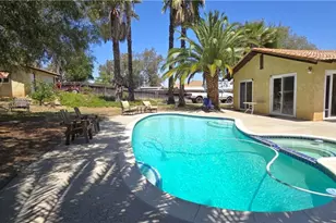 21475 Webster, Perris, CA 92570 - Photo 37
