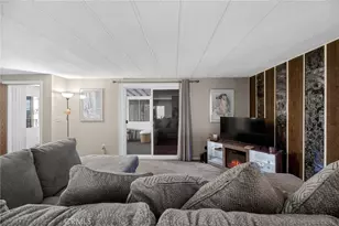725 W Thornton Ave, Hemet, CA 92543 - Photo 7