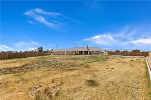 11126 Joshua, Oak Hills, CA 92344 - Photo 45