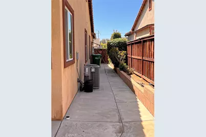 23074 Sienna, Moreno Valley, CA 92557 - Photo 23
