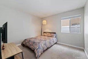 27870 Fieldstone Dr, Highland, CA 92346 - Photo 19