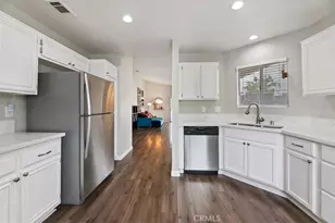 27870 Fieldstone Dr, Highland, CA 92346 - Photo 17