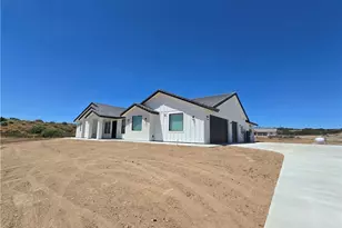 6224 Outpost, Oak Hills, CA 92344 - Photo 5