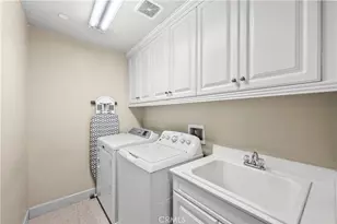 7925 Hemingway Ct, Fontana, CA 92336 - Photo 29