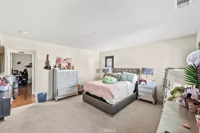 7925 Hemingway Court, Fontana, CA 92336 - Photo 23