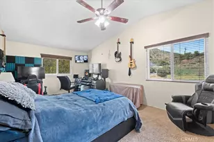 15070 Lancashire, Lake Elsinore, CA 92530 - Photo 17