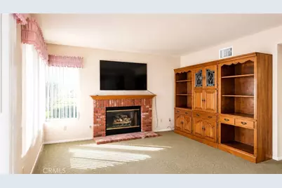 10085 Arrow Leaf, Moreno Valley, CA 92557 - Photo 9