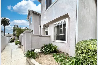 820 W Compton #16, Compton, CA 90220 - Photo 1