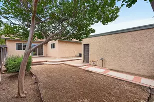 6305 La Mirada Way, Riverside, CA 92504 - Photo 23