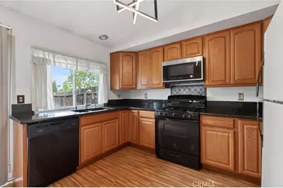 6305 La Mirada Way, Riverside, CA 92504 - Photo 5