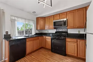 6305 La Mirada Way, Riverside, CA 92504 - Photo 5