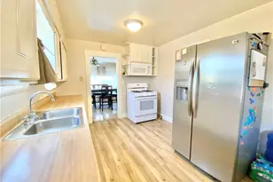 412 E Grand Blvd, Corona, CA 92879 - Photo 13