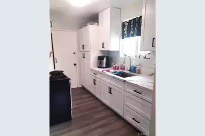 10005 Lemon Avenue, Fontana, CA 92335 - Photo 3