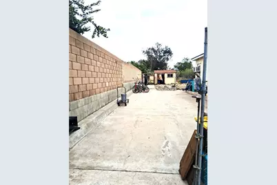 10005 Lemon Avenue, Fontana, CA 92335 - Photo 11