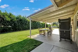 419 W Caroline Ct, Ontario, CA 91762 - Photo 33