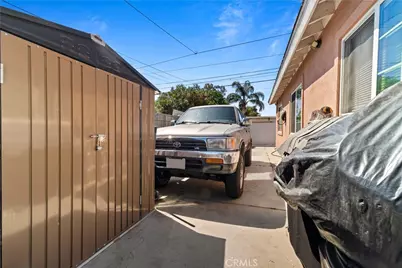217 E 5th Street, Perris, CA 92570 - Photo 27