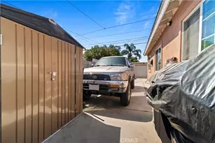 217 E 5th St, Perris, CA 92570 - Photo 27