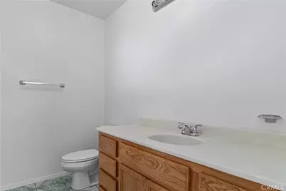 217 E 5th Street, Perris, CA 92570 - Photo 25