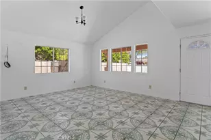 217 E 5th St, Perris, CA 92570 - Photo 21