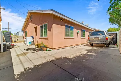 217 E 5th Street, Perris, CA 92570 - Photo 29