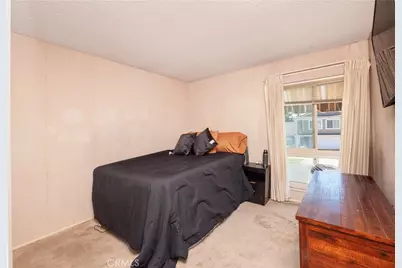 2001 W San Lorenzo, Santa Ana, CA 92704 - Photo 29