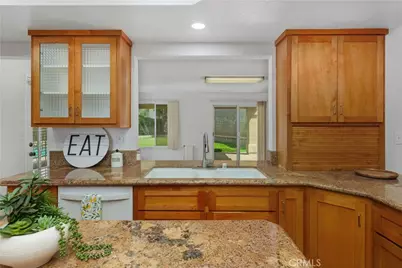8405 Eastbrook Court, Riverside, CA 92504 - Photo 17