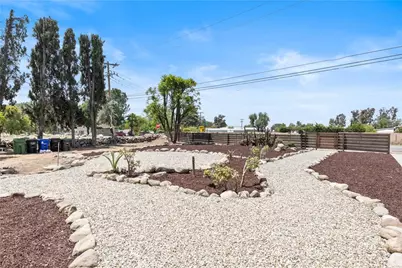 1202 Amethyst Street, Mentone, CA 92359 - Photo 21