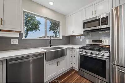 551 D, Upland, CA 91786 - Photo 13