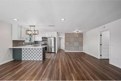 551 D, Upland, CA 91786 - Photo 7