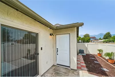 551 D, Upland, CA 91786 - Photo 29