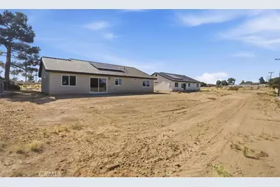 16135 Tawney Ridge Lane, Victorville, CA 92394 - Photo 27